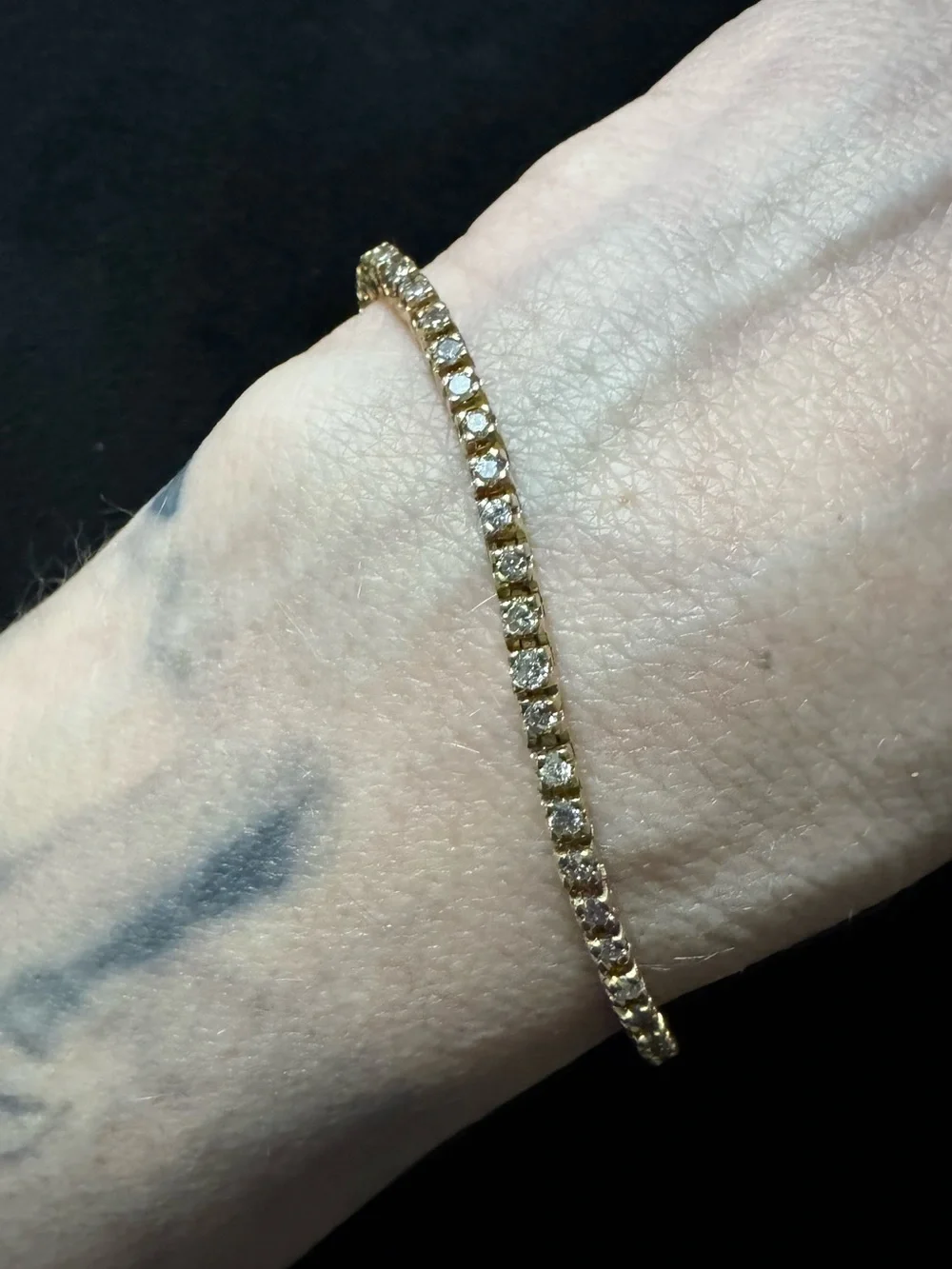 Vintage 14k Yellow Gold Natural Diamond Tennis Bracelet (103) - Picture 6 of 12